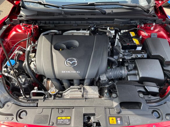 2019 Mazda 6 III (GJ) Рестайлинг 2, красный, 2050000 рублей - вид 4