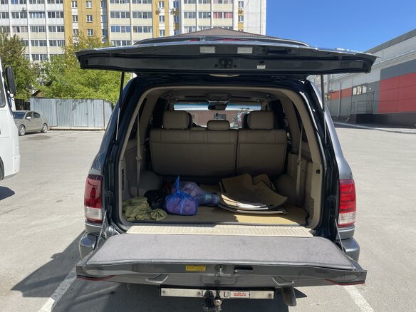 2003 Lexus LX 470 II Рестайлинг, серый, 1800000 рублей - вид 14