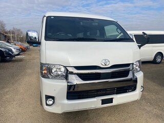 2021 Toyota HiAce H200 Рестайлинг, белый, 6070000 рублей, вид 4