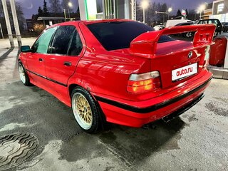 1990 BMW 3 серии 318i III (E36), красный, 500000 рублей, вид 5