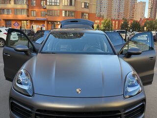 2019 Porsche Cayenne III, серый, 4600000 рублей, вид 3