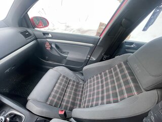 2007 Volkswagen Golf GTI V, красный, 900000 рублей, вид 5