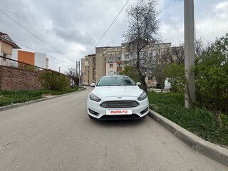 2016 Ford Focus III Рестайлинг, белый, 1450000 рублей, вид 5