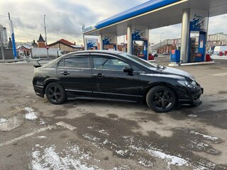 2009 Honda Civic VIII Рестайлинг, чёрный, 795000 рублей, вид 4