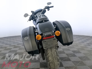 2019 Harley-Davidson Sport Glide, чёрный, 1225000 рублей, вид 4