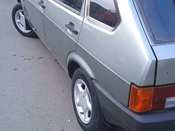 1995 Lada (ВАЗ) 21093i, серебристый, 600000 рублей - вид 6