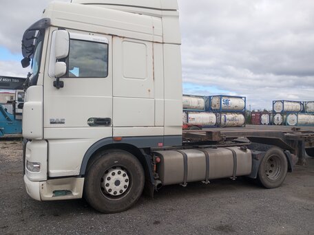 2012 DAF XF 105, белый, 2000000 рублей, вид 2