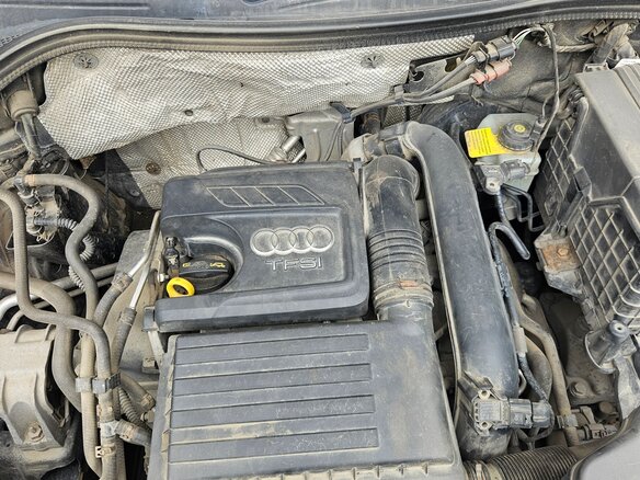 2014 Audi Q3 I (8U), чёрный, 1600000 рублей - вид 13