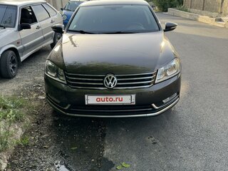 2011 Volkswagen Passat B7, коричневый, 1520000 рублей, вид 1
