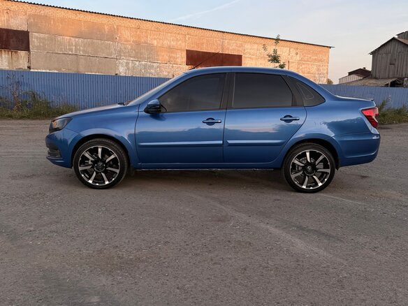2019 Lada (ВАЗ) Granta I Рестайлинг, синий, 739999 рублей - вид 4