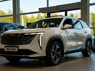 2026 Geely Atlas II, белый, 4119990 рублей, вид 4