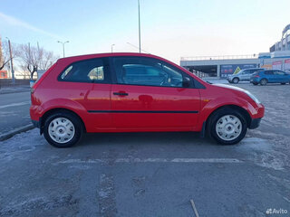2005 Ford Fiesta Mk5, красный, 270000 рублей, вид 4
