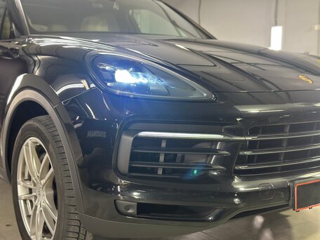 2018 Porsche Cayenne III, чёрный, 5950000 рублей, вид 4