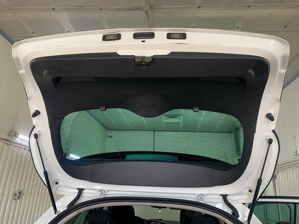 2011 Citroen C4 II, белый, 640000 рублей - вид 13