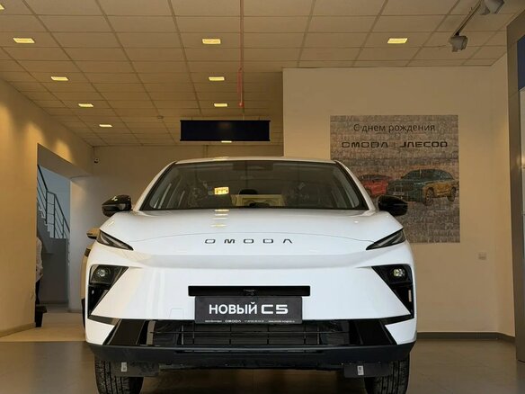 2026 Omoda C5 II, белый - вид 1