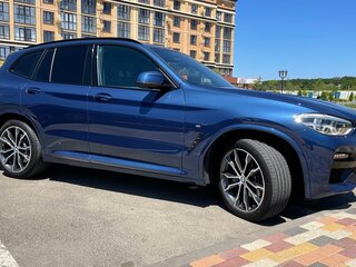 2021 BMW X3 30d xDrive III (G01), синий, 6677777 рублей, вид 4
