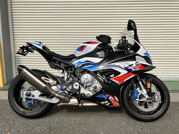 2022 BMW M 1000 RR, синий, 1897123 рублей
