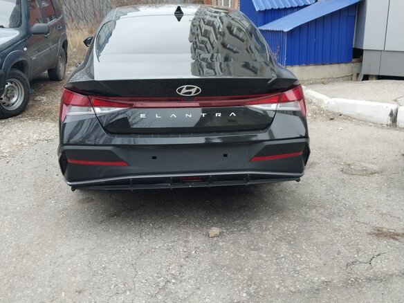 2024 Hyundai Elantra VII (CN7) Рестайлинг, чёрный, 2222222 рублей - вид 2