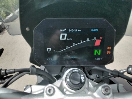 2021 BMW F 900 R, чёрный, 820000 рублей, вид 5