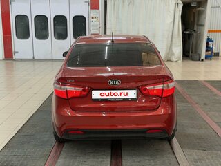 2013 Kia Rio III, красный, 840000 рублей, вид 4