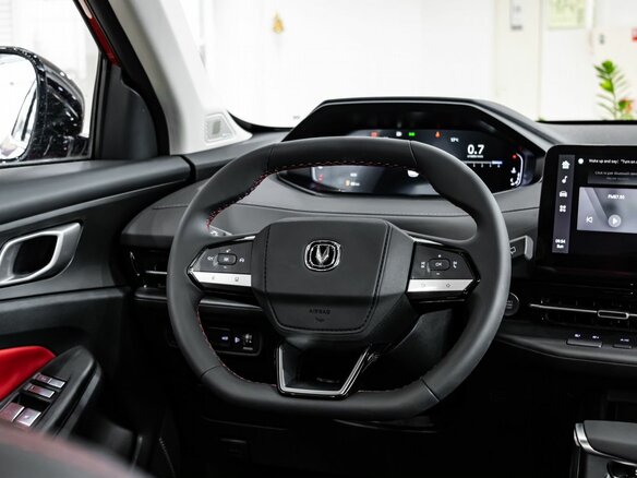 2025 Changan UNI-S I, красный, 3148101 рублей - вид 13