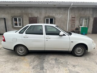 2014 Lada (ВАЗ) Priora I Рестайлинг, белый, 450000 рублей, вид 4