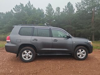 2009 Toyota Land Cruiser 200 Series, серый, 2400000 рублей, вид 4