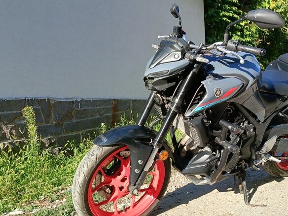 2021 Yamaha MT-03, серый, 530000 рублей - вид 6