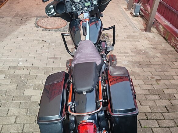 2006 Harley-Davidson Street Glide, чёрный, 561192 рублей - вид 1