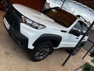 2023 Lada (ВАЗ) Niva Travel I, белый, 1000000 рублей, вид 1