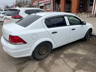 2012 Opel Astra H Рестайлинг, белый, 580000 рублей, вид 3