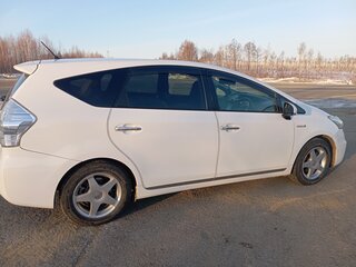 2012 Toyota Prius Alpha I (ZVW40/41), белый, 1100000 рублей, вид 4