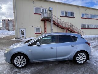 2010 Opel Astra J, голубой, 557000 рублей, вид 1