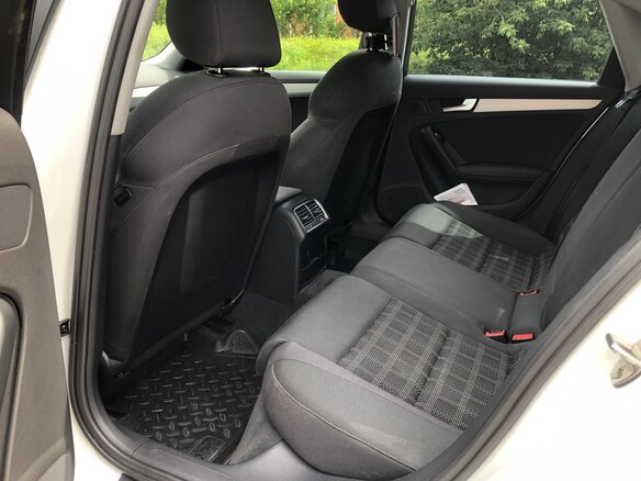 2012 Audi A4 IV (B8) Рестайлинг, белый, 1650000 рублей - вид 8