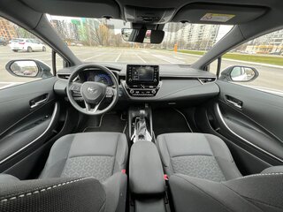 2020 Toyota Corolla XII (E210), белый, 3200000 рублей, вид 5