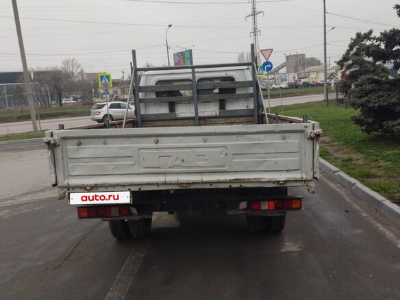 2002 ГАЗ ГАЗель (3302), белый, 375000 рублей - вид 1