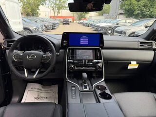 2026 Lexus LX 600 IV, чёрный, 20900000 рублей, вид 5