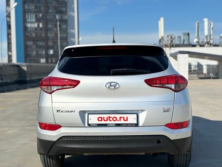 2016 Hyundai Tucson III, серебристый, 1380000 рублей, вид 4