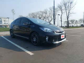 2012 Toyota Prius III Рестайлинг (XW30), фиолетовый, 1470000 рублей, вид 3