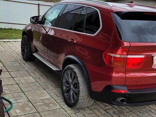 2008 BMW X5 30d II (E70), красный, 3000000 рублей, вид 3