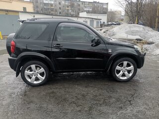 2003 Toyota RAV4 II (XA20) Рестайлинг, чёрный, 1300000 рублей, вид 2