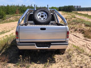 2000 Dodge RAM II (BR/BE), серебристый, 2500000 рублей, вид 4