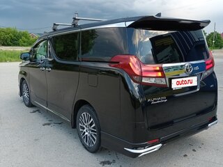 2017 Toyota Alphard III, чёрный, 3800000 рублей, вид 4