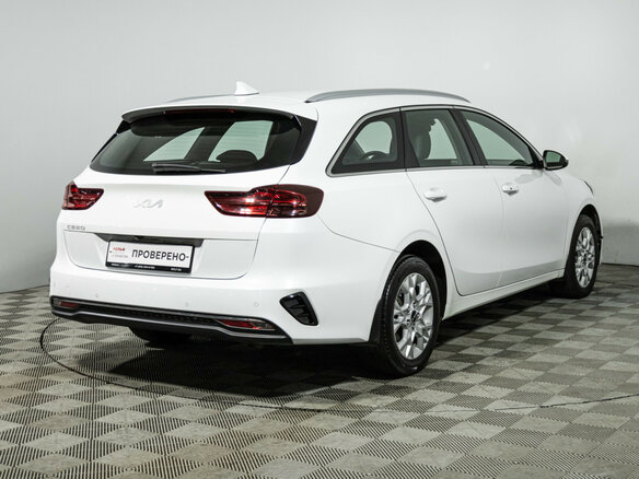 2021 Kia Ceed III Рестайлинг, белый - вид 4