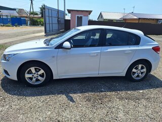 2012 Chevrolet Cruze I Рестайлинг, белый, 650000 рублей, вид 4