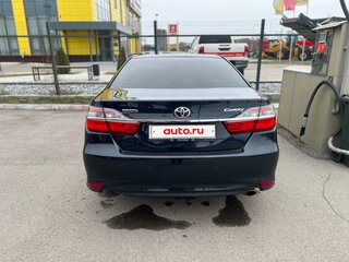 2015 Toyota Camry VII (XV50) Рестайлинг, серый, 2150000 рублей, вид 4