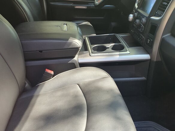 2014 Dodge RAM IV (DS/DJ), чёрный - вид 10