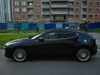 2019 Mazda 3 IV (BP), чёрный, 1660000 рублей, вид 2