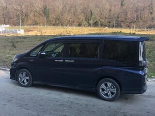 2018 Honda Stepwgn Spada V Рестайлинг, синий, 2250000 рублей, вид 4