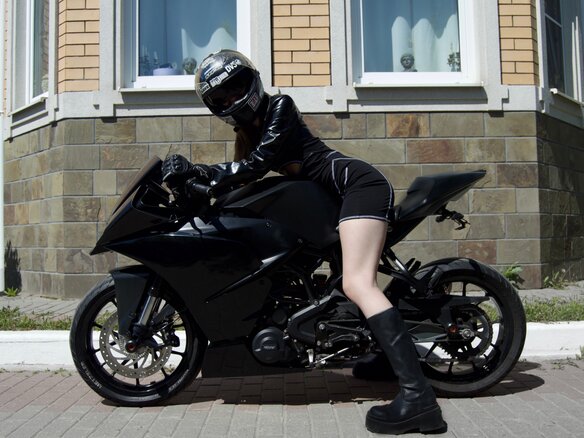 2016 KTM RC 390, чёрный, 400000 рублей